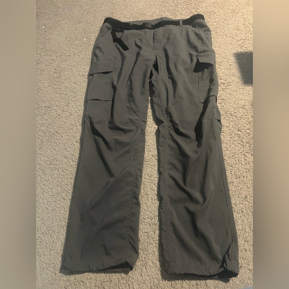 Columbia Men’s Gray Cargo Hiking Pants 40x32 Omni-Shade gorpcore dadcore utility